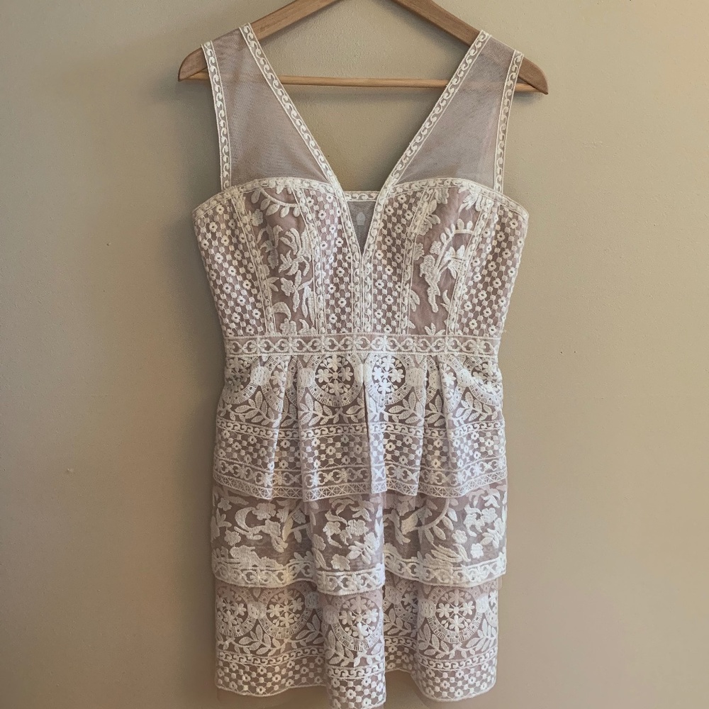BCBG Max Azria Size 4 Dress